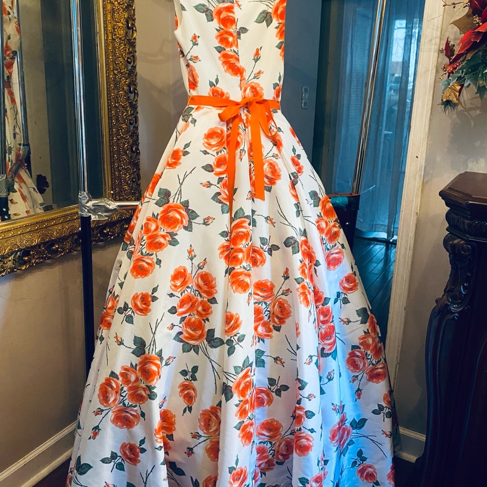 Sherri hill Prom Dress size 2